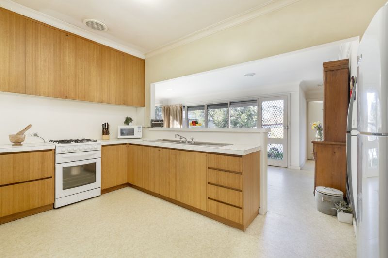 104 Elgar Road, Box Hill South - Thumbnail 3