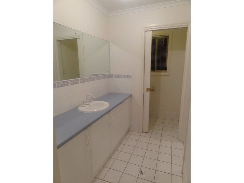 Real Estate For Lease 13 Sally Court Hallett Cove , SA