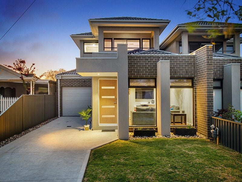 23 Angus Avenue, Altona North - Thumbnail 2