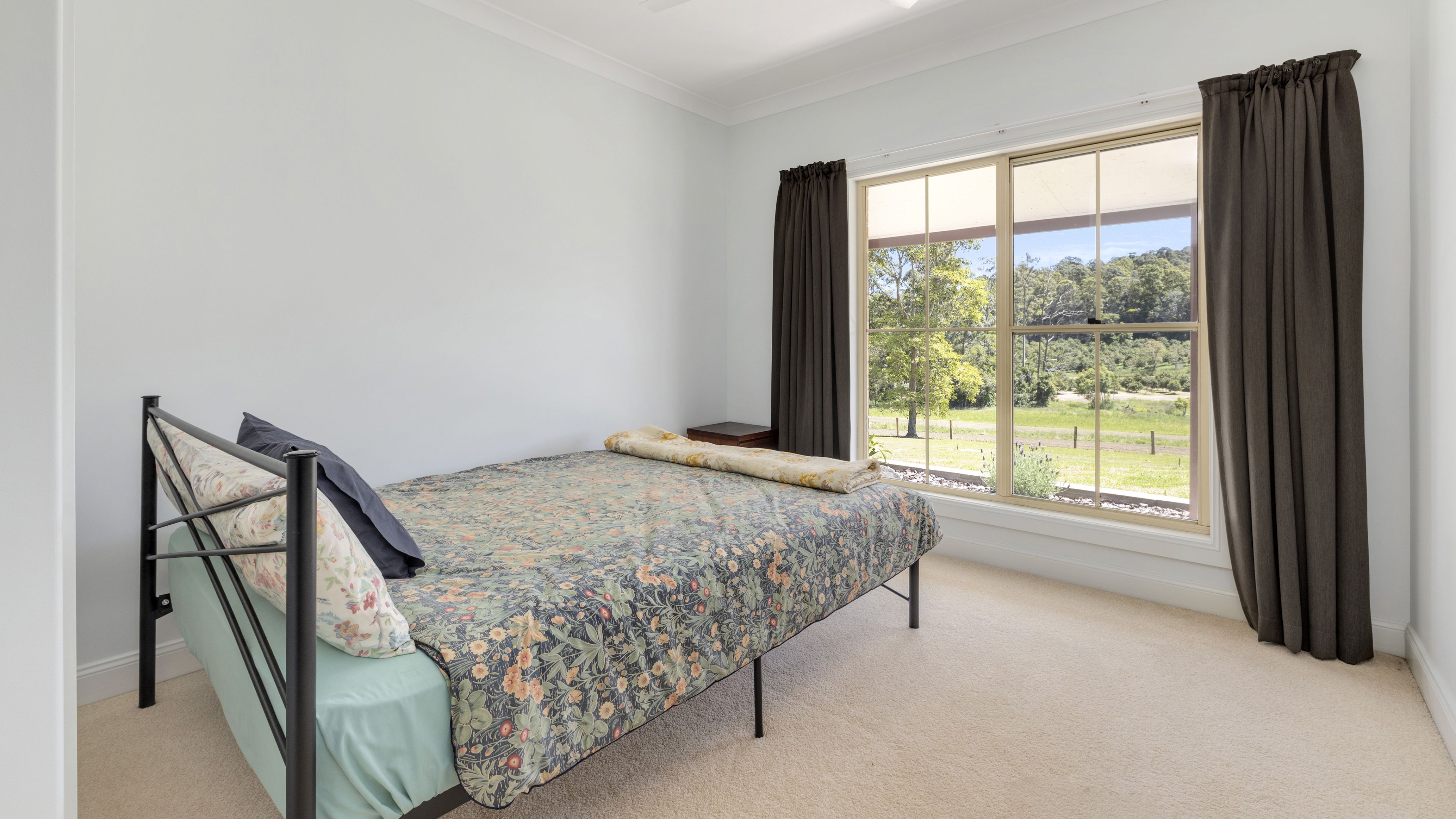 22 Crosses Lane, STEWARTS RIVER NSW 2443