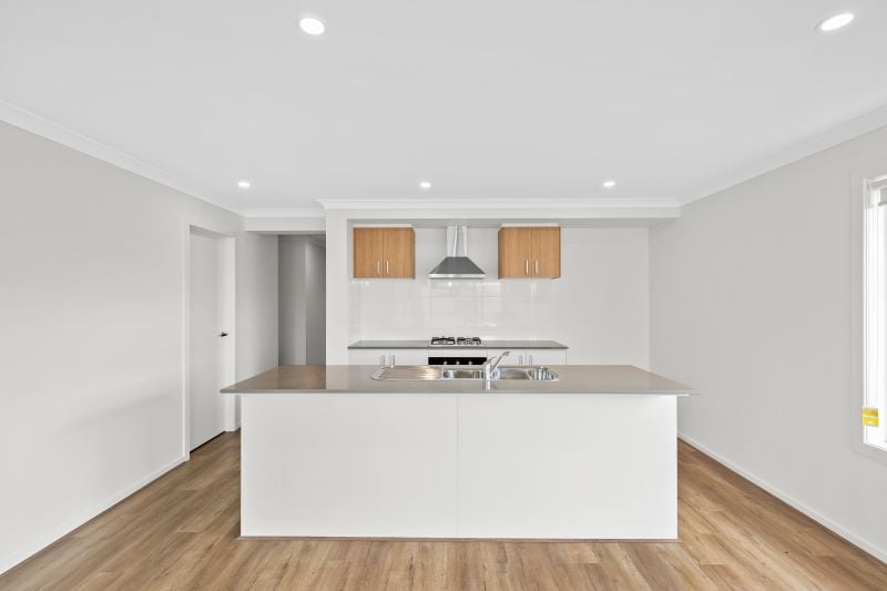 8 Hubbard Street, Wyndham Vale
