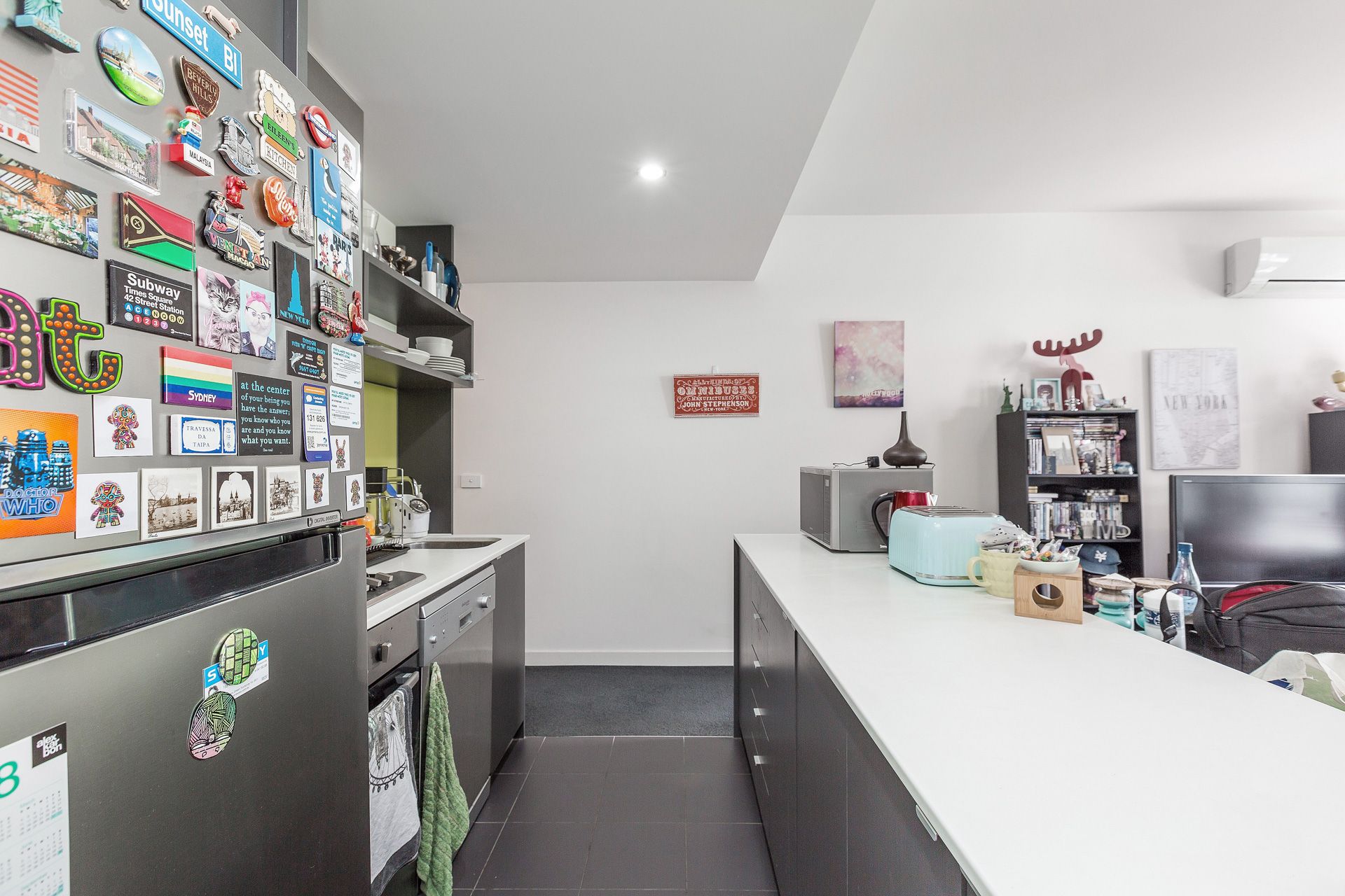 28 Cirque Drive, Footscray - Thumbnail 3