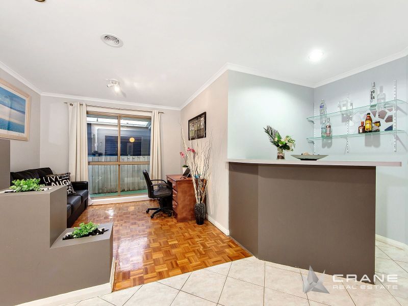 43 Saronvale Crescent HILLSIDE VIC, Hillside - Thumbnail 5