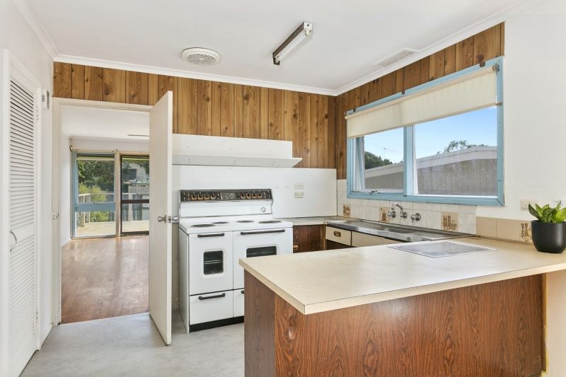 16 Elva Road Ocean Grove VIC, Ocean Grove - Thumbnail 4