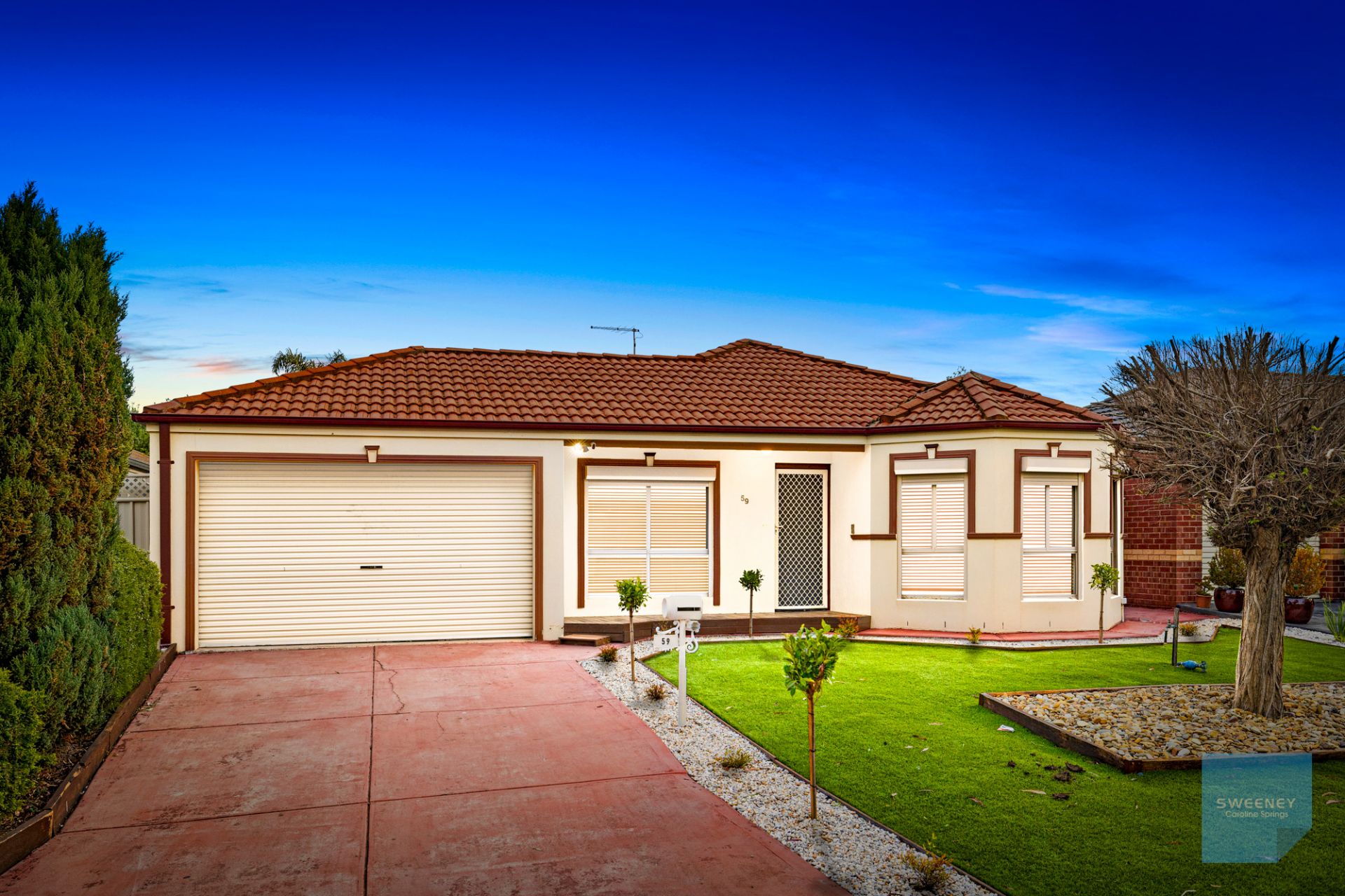 59 Abbington Crescent, Caroline Springs - Thumbnail 2