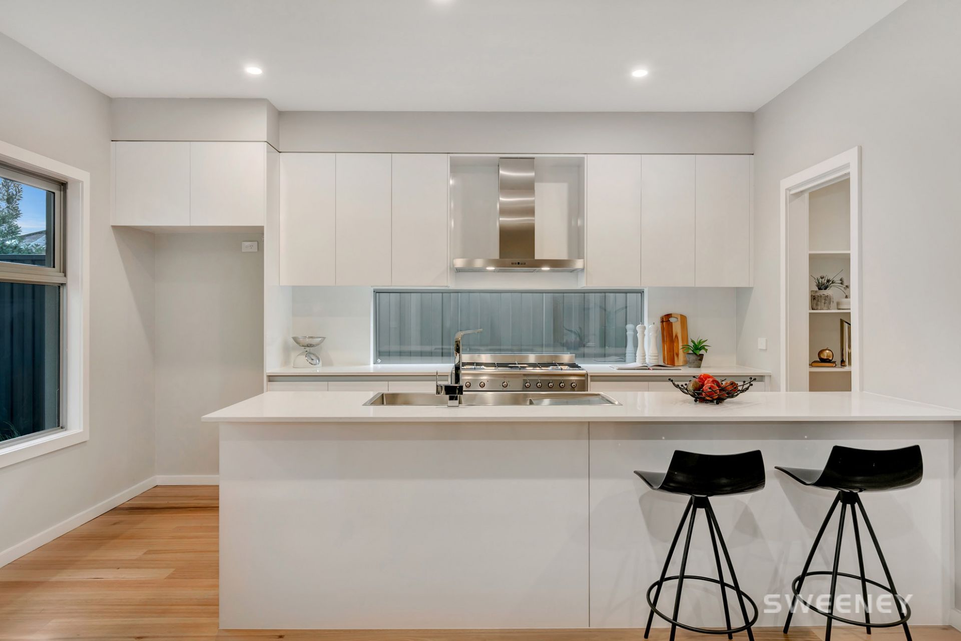 40A Stenhouse Avenue, Brooklyn - Thumbnail 4