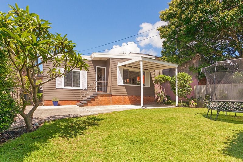 49 Iris Street, Frenchs Forest Parnell Partners