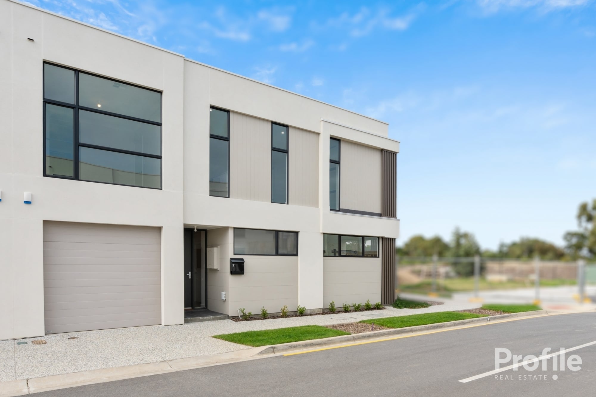 7 Neighbour Road West Lakes 5021