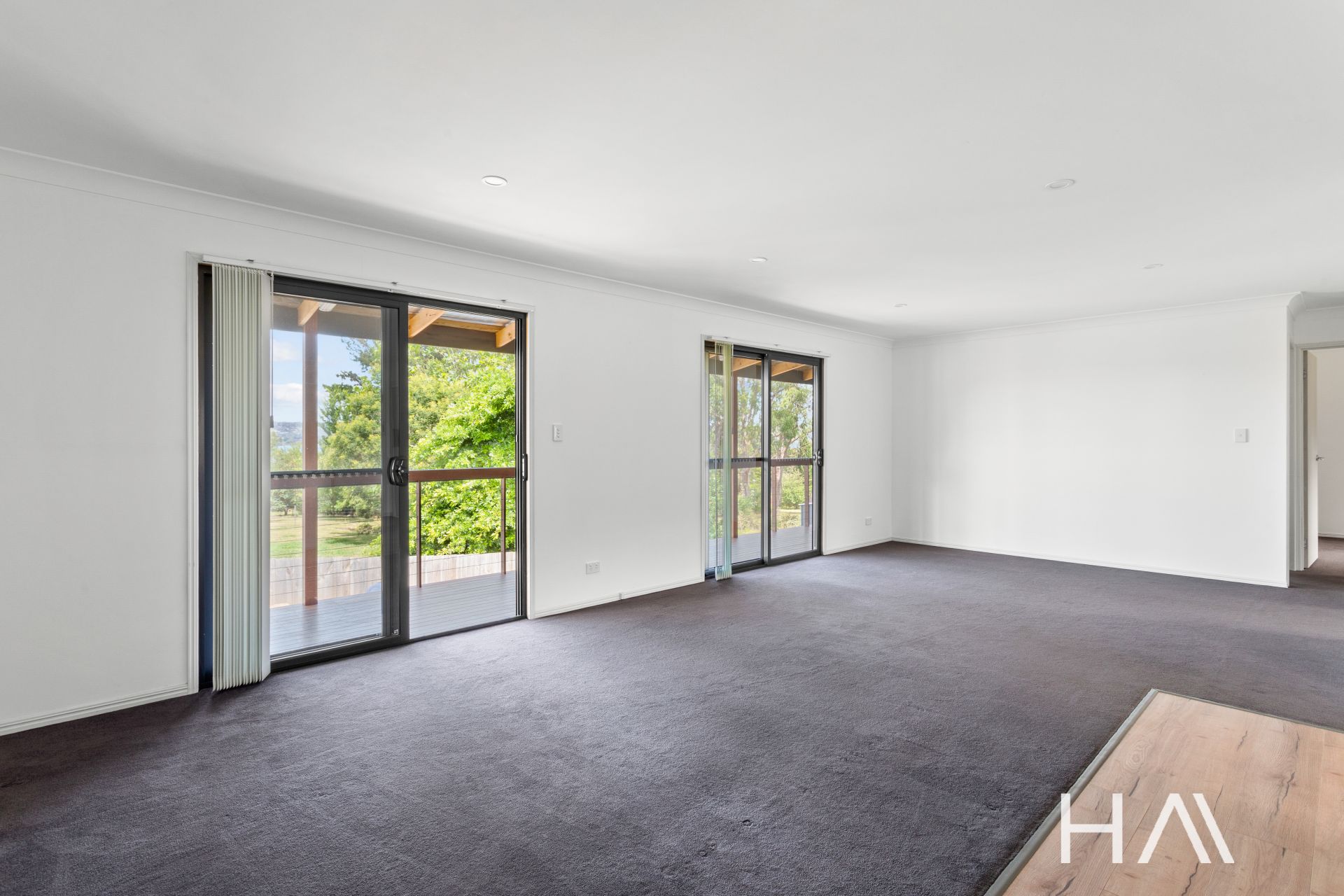 11 Post Office Road, Hillwood Harrison Agents