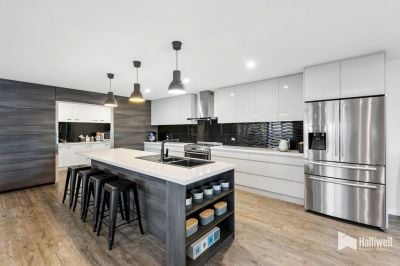 4
 
 
 
  
 
 
 3
 
 
 
  
 
 
 2
 
 
 
 
 
 
 
 11 Haven Drive, Shearwater TAS 7307, Shearwater - Thumbnail 2