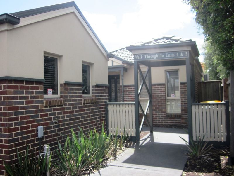 4/24 Elsey Road, Reservoir