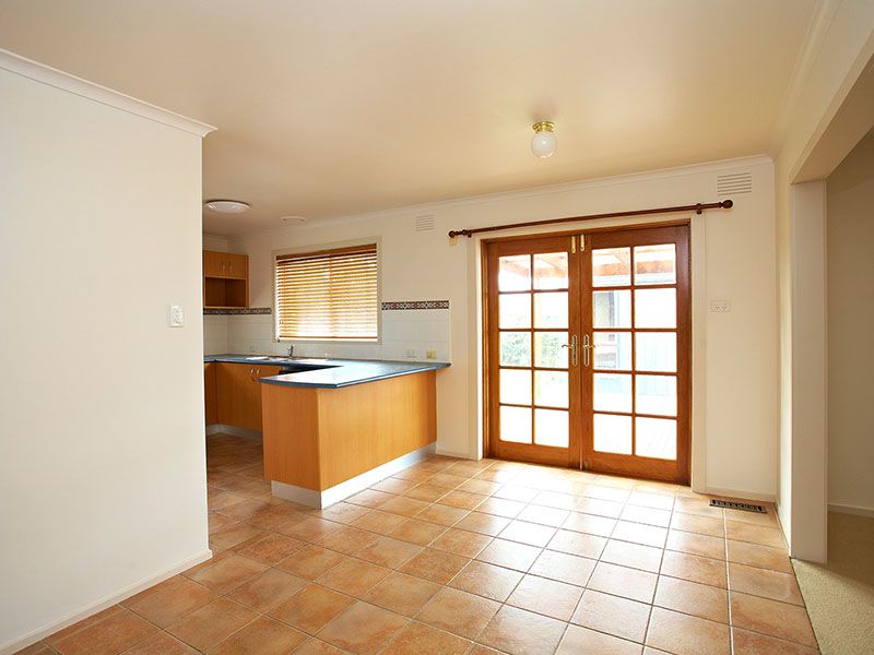 7 Simmons Drive, Altona - Thumbnail 5