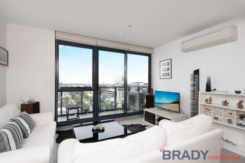 1301/109 Clarendon Street SOUTHBANK VIC, Southbank - Thumbnail 2
