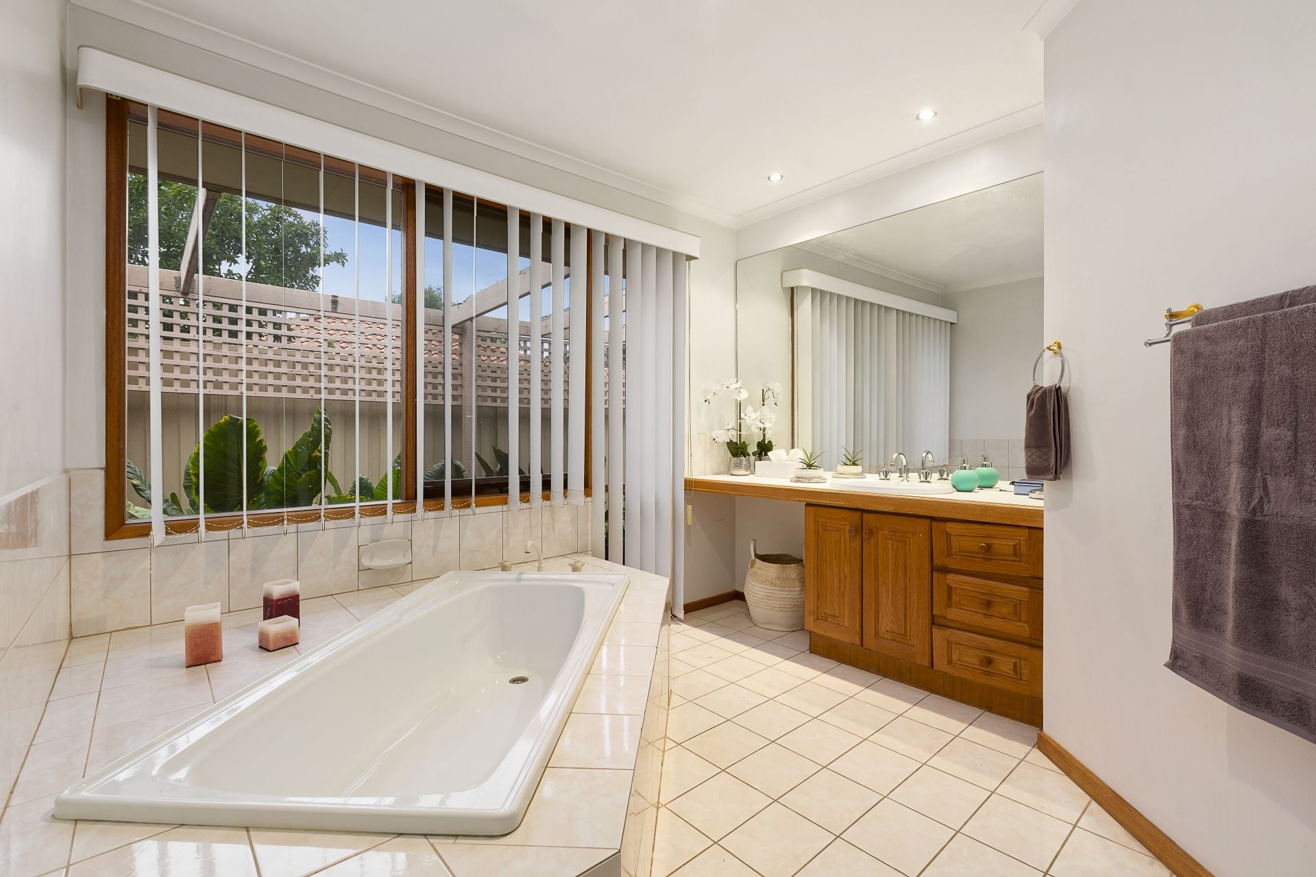 Desirable Discovery, Delightful Location