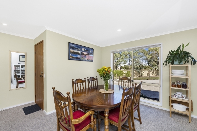 5/7-9 Walker Crescent, Jerrabomberra - Thumbnail 4