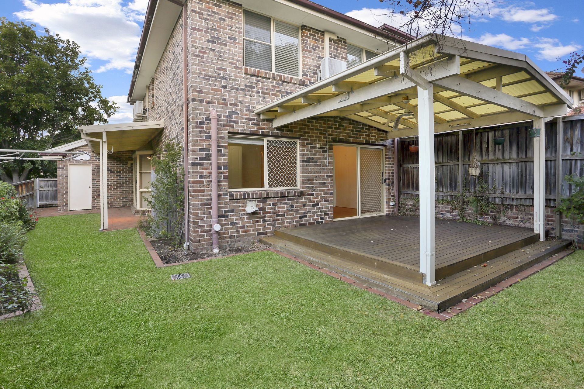 6 Hickory Place Dural NSW