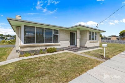 3
 
 
 
  
 
 
 1
 
 
 
  
 
 
 2
 
 
 
 
 
 
 
 43 William Street, Devonport TAS 7310, Devonport - Thumbnail 2