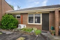 2/15-19 Cricklewood Avenue, Frankston VIC
