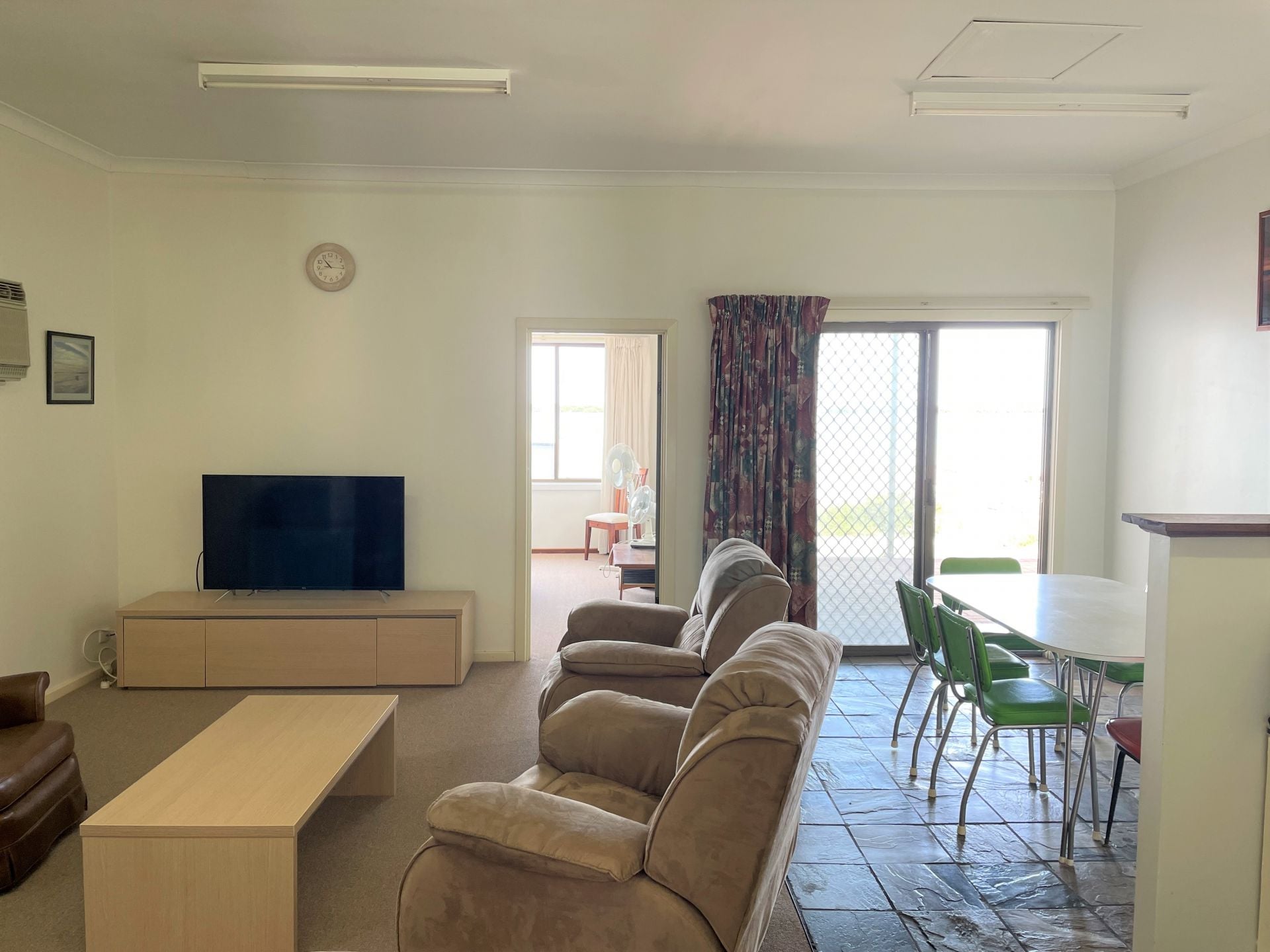 9 John Lewis Drive Port Broughton SA, Port Broughton - Thumbnail 4