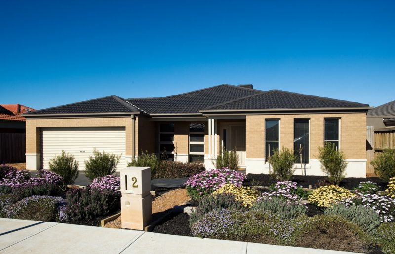 2 Nicholas Place, BROOKFIELD, Brookfield - Thumbnail 2