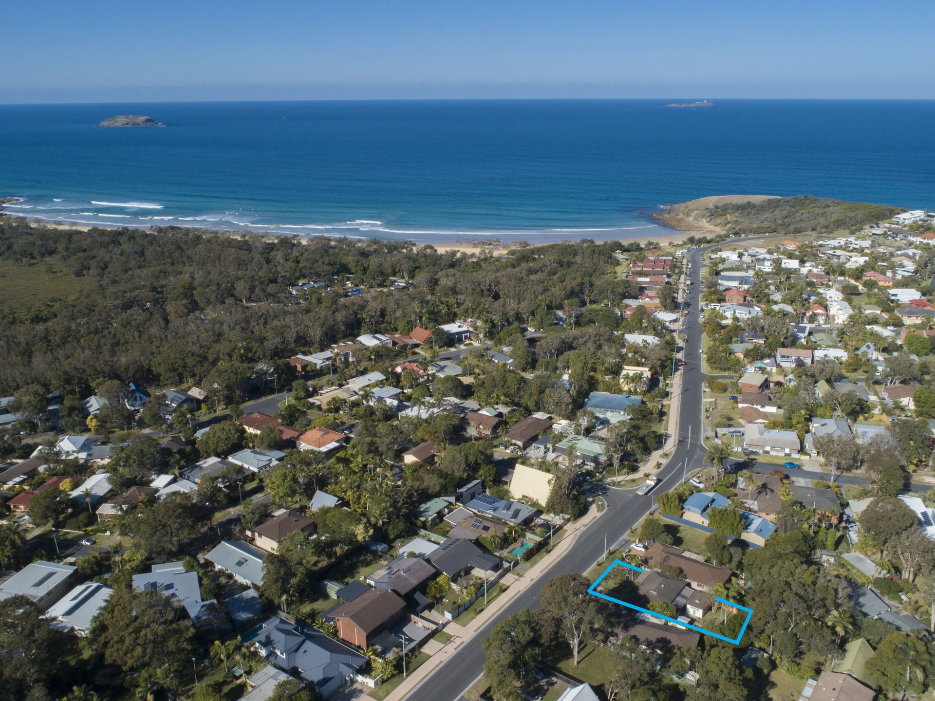 Real Estate For Sale 64 Fiddaman Road Emerald Beach , NSW
