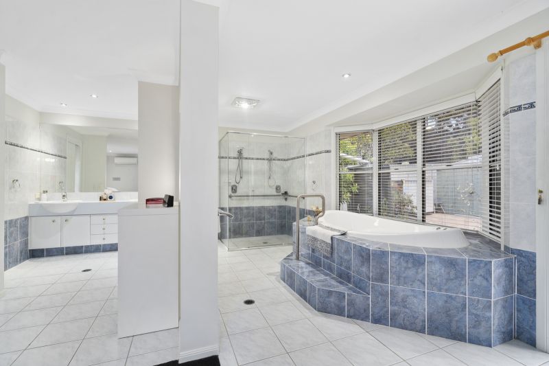 3 Greenwood Court, Helensvale - Thumbnail 6