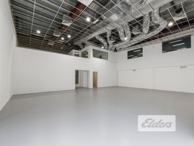 HIGHLY SOUGHT AFTER INNER CITY OFFICE/WAREHOUSE | 4,766M2 PARENT LOT!