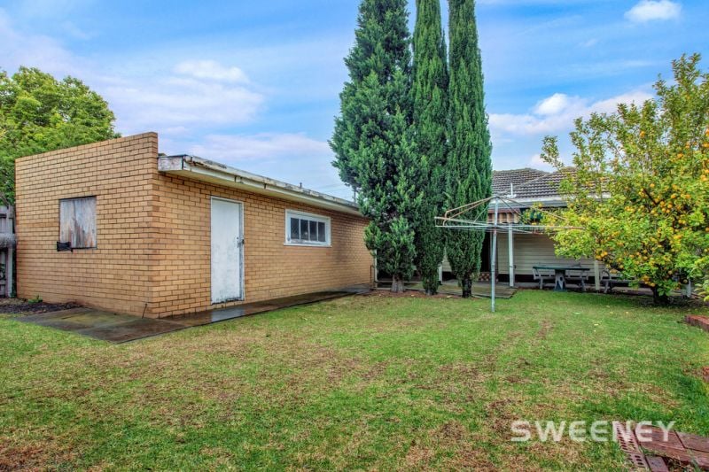 33 MacDonald Avenue, Altona North - Thumbnail 5