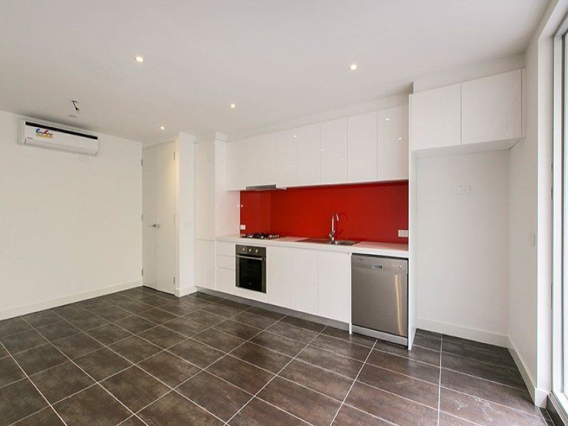 102/490 Dandenong Road, Caulfield North - Thumbnail 3