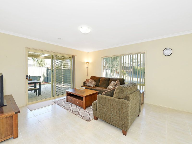 35 Borrack Crescent MERNDA, Mernda - Thumbnail 7