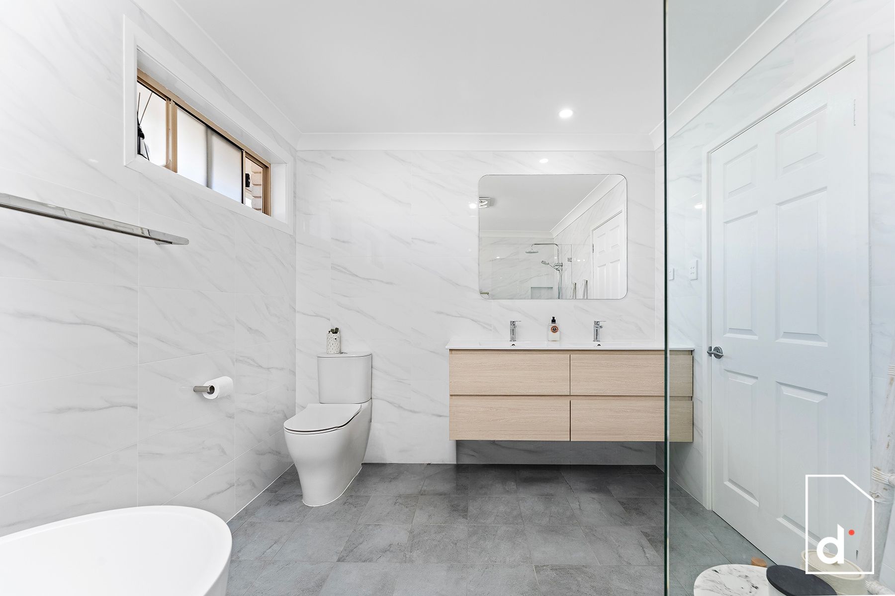 11 Narelle Crescent, Woonona NSW