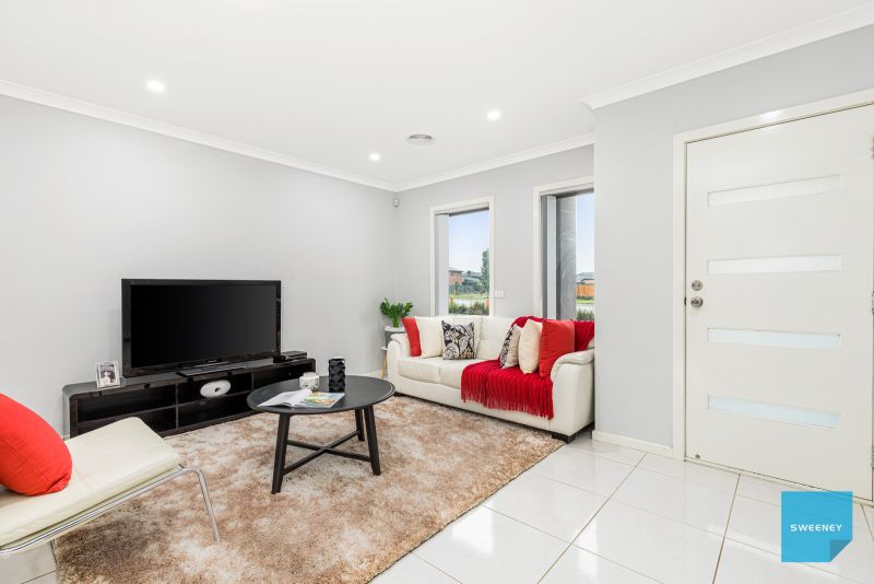 115 Enterprise Circuit, Fraser Rise - Thumbnail 8