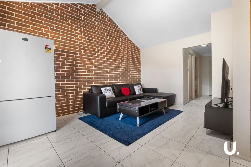 South Windsor 1/95B Mileham Street