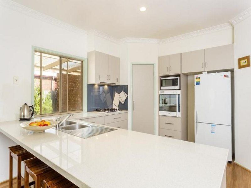 12 Sheraton Court OCEAN GROVE VIC, Ocean Grove - Thumbnail 7