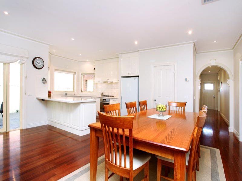 9 Dunstall Gardens, Caroline Springs - Thumbnail 4