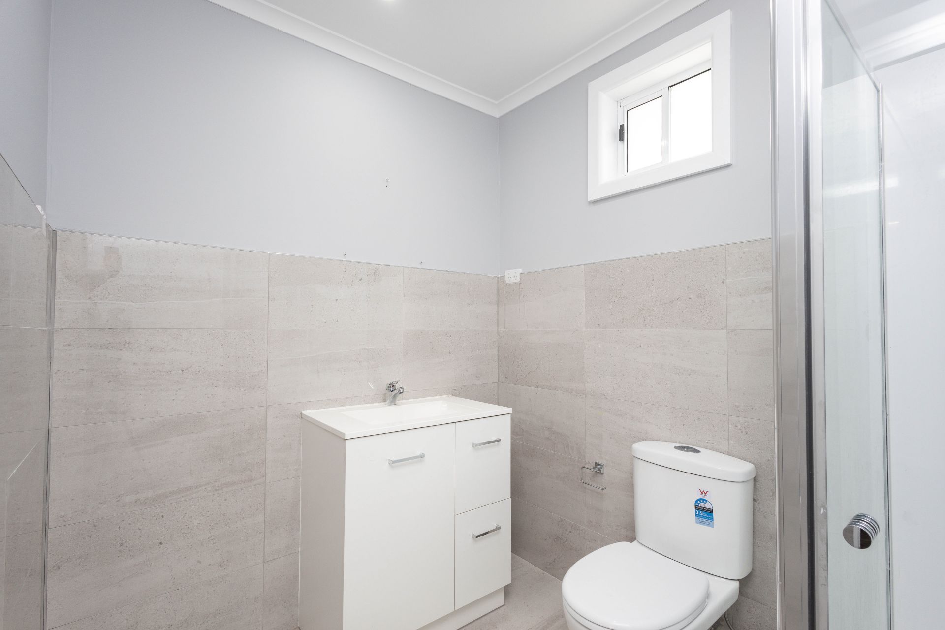 Charming 3-Bedroom Home – Perfect for Families, Convenient Location!