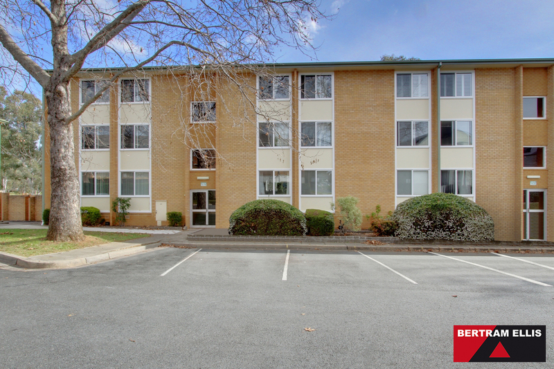 18/3 Waddell Place, Curtin - Thumbnail 2