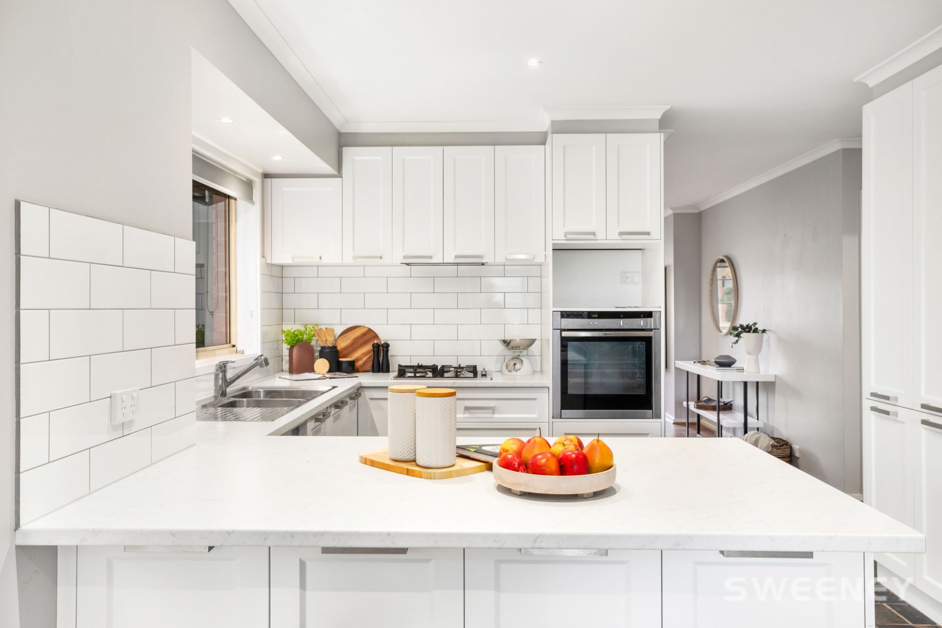 8 Russell Court, Altona Meadows - Thumbnail 6