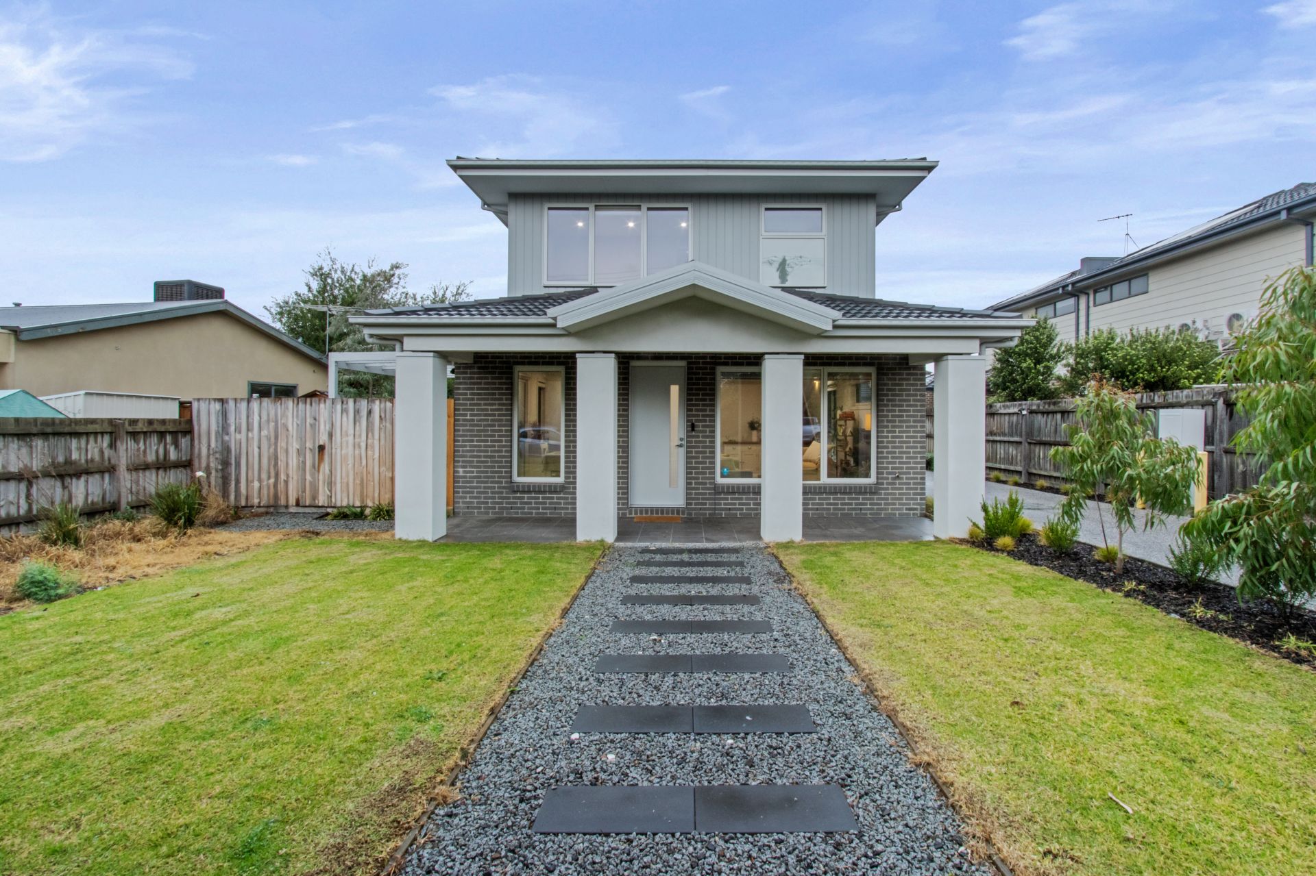 Executive Residence in Ideal Locale