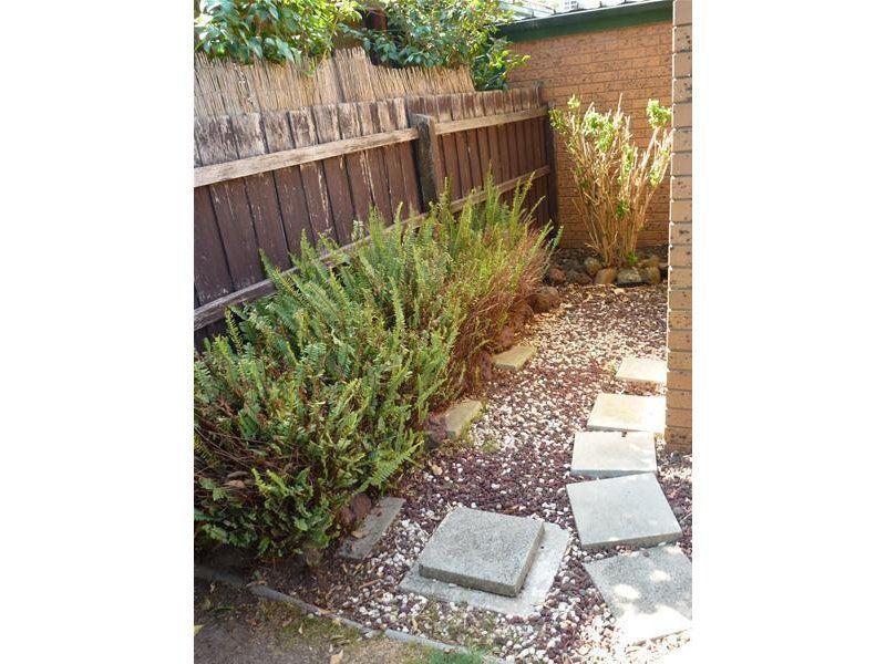 Neat and Tidy Two Bedroom In Quite Location !!!