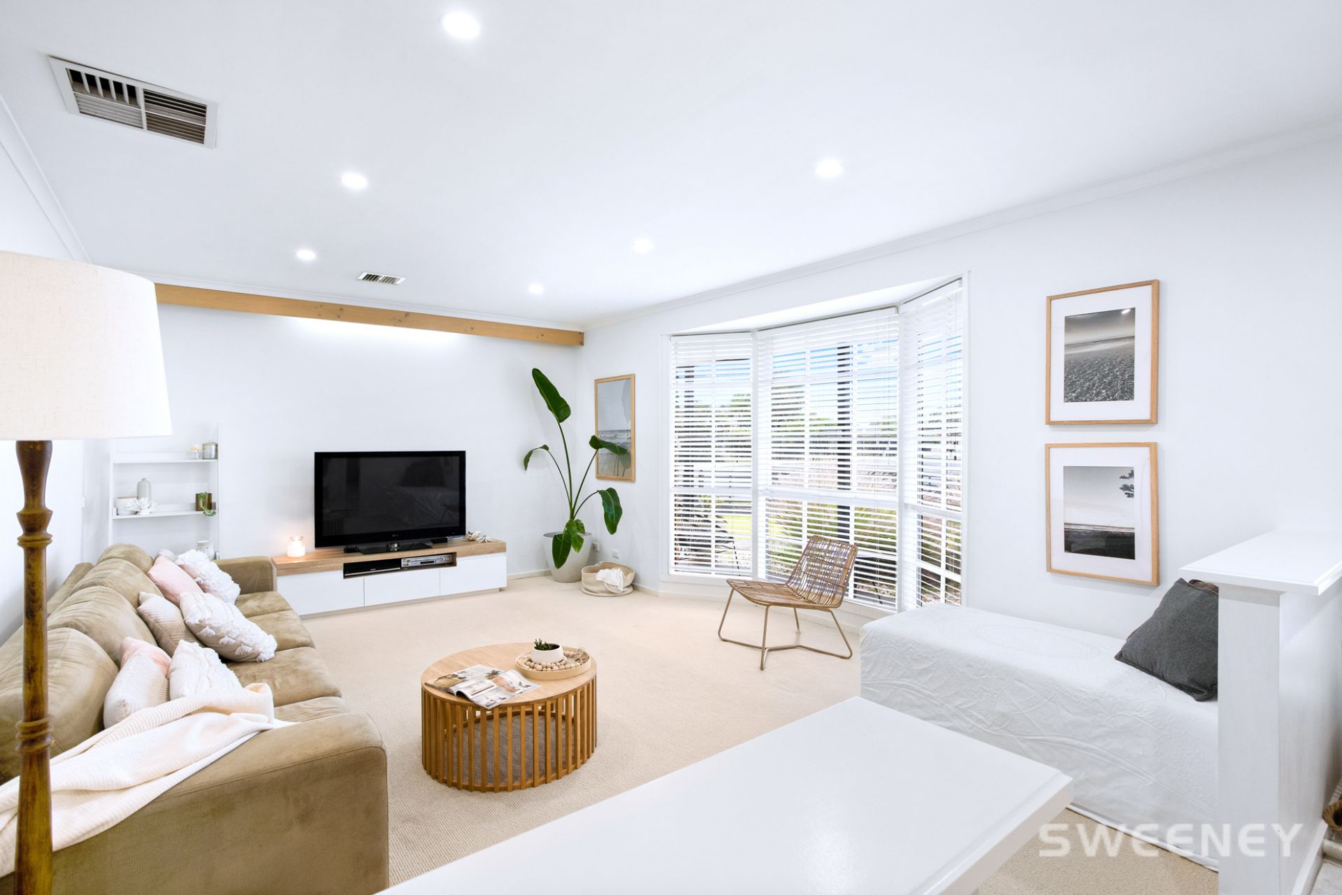2 Hoddle Way, Altona Meadows - Thumbnail 3