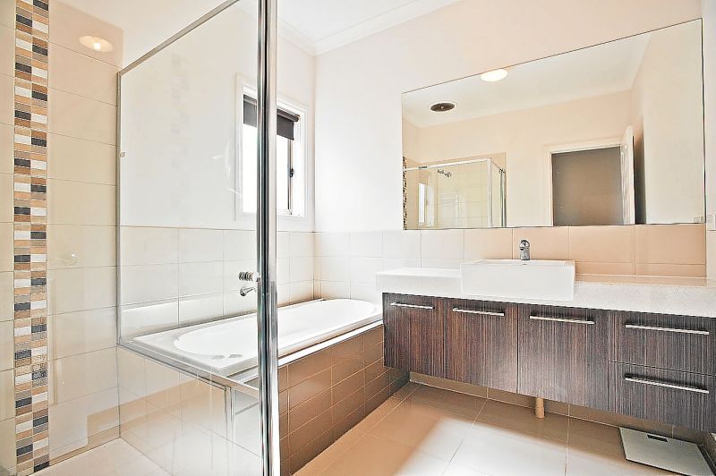 2/125 Holts Lane, Bacchus Marsh - Thumbnail 6