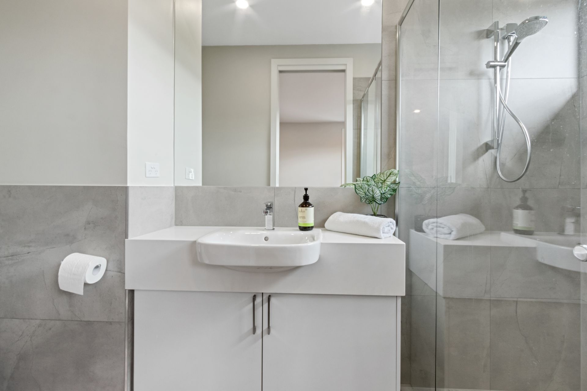 Stunning Residence In Prime Location