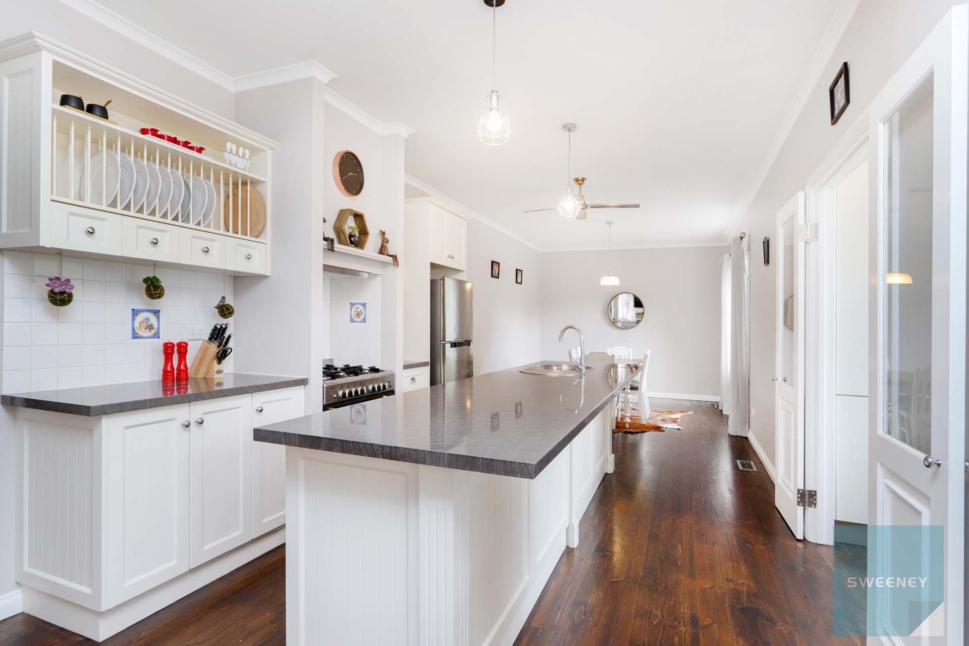 5 Dartmouth Court, Caroline Springs - Thumbnail 5