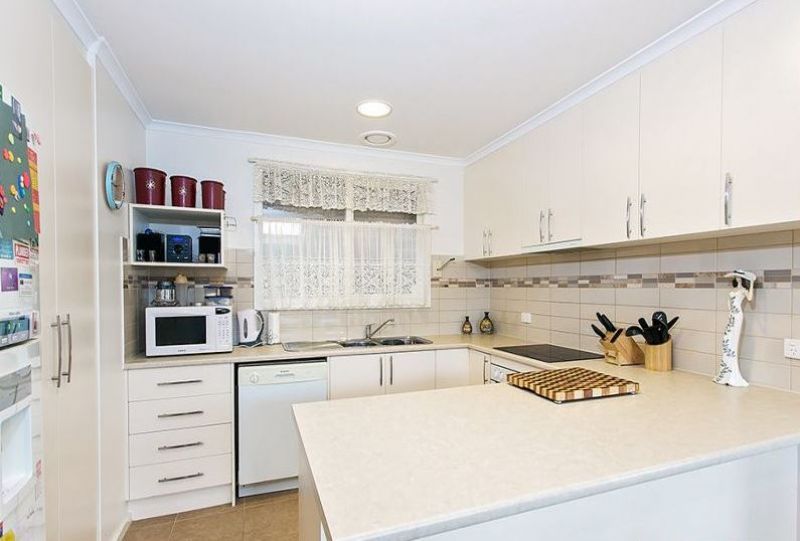 14 Devlin Drive, Hoppers Crossing OBrien Real Estate