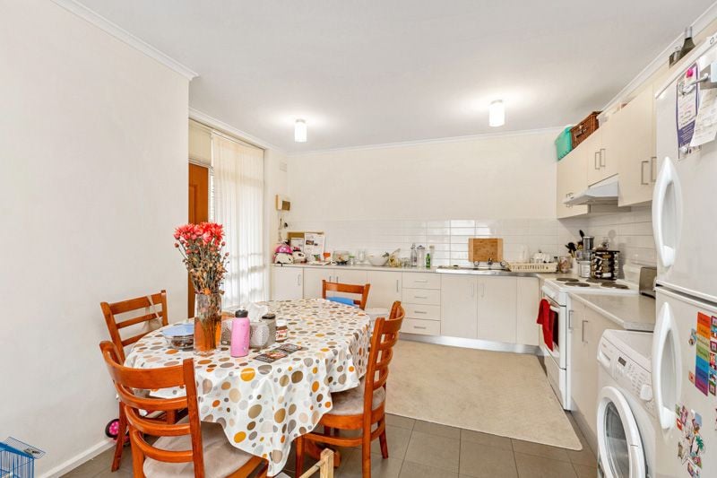 11/109 Creswick Street, Footscray - Thumbnail 4