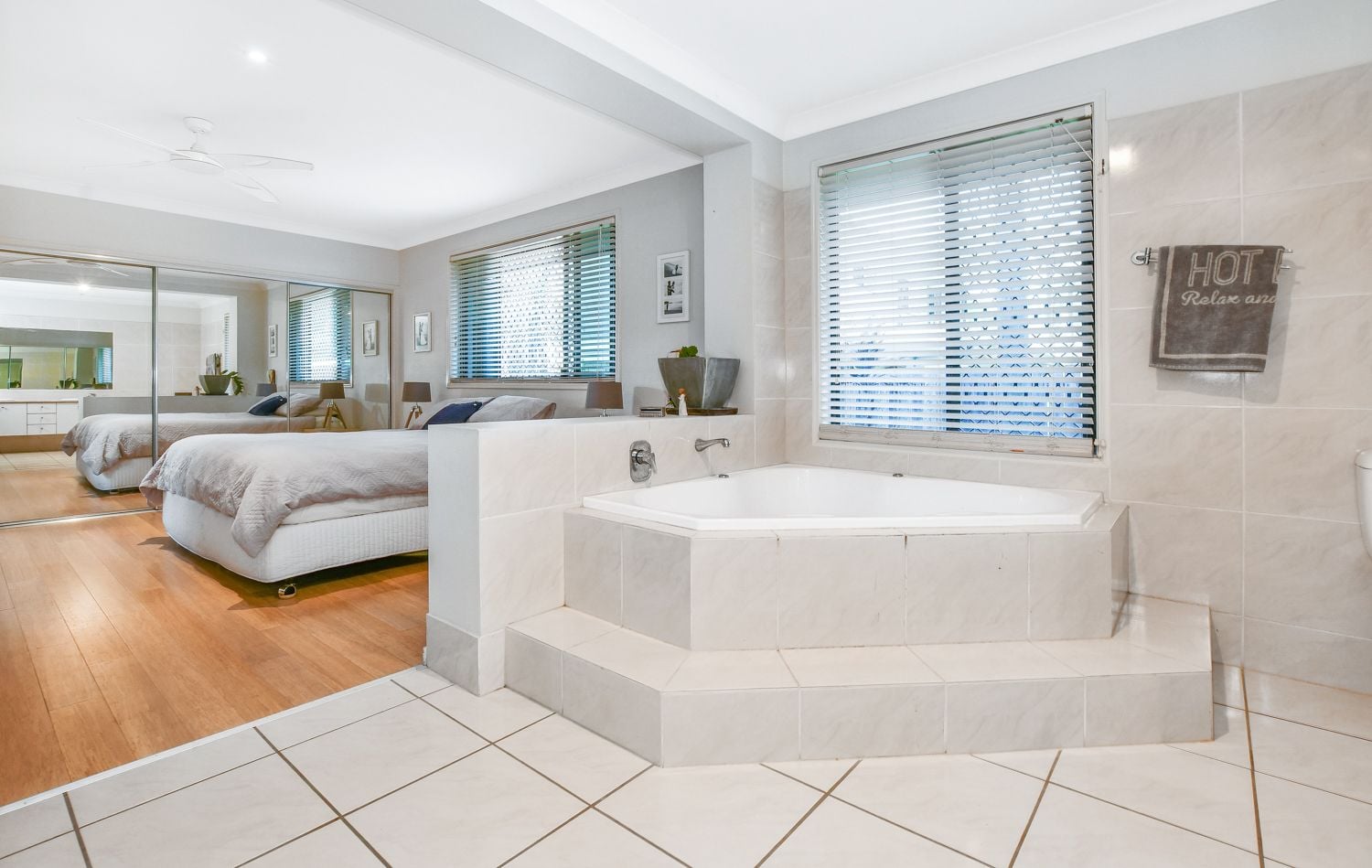 Real Estate For Sale 9 Broadwater Avenue Maroochydore , QLD