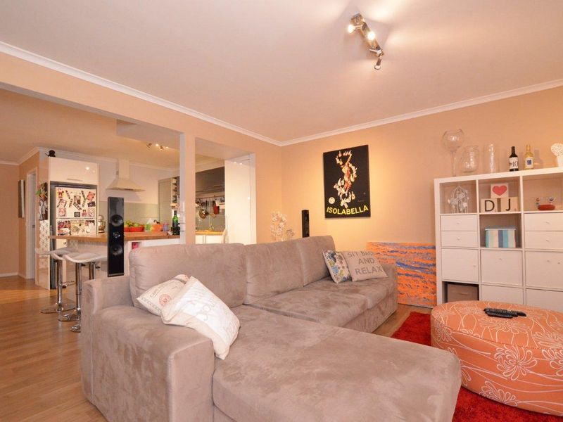 2/27 Empire Street Footscray VIC, Footscray - Thumbnail 4