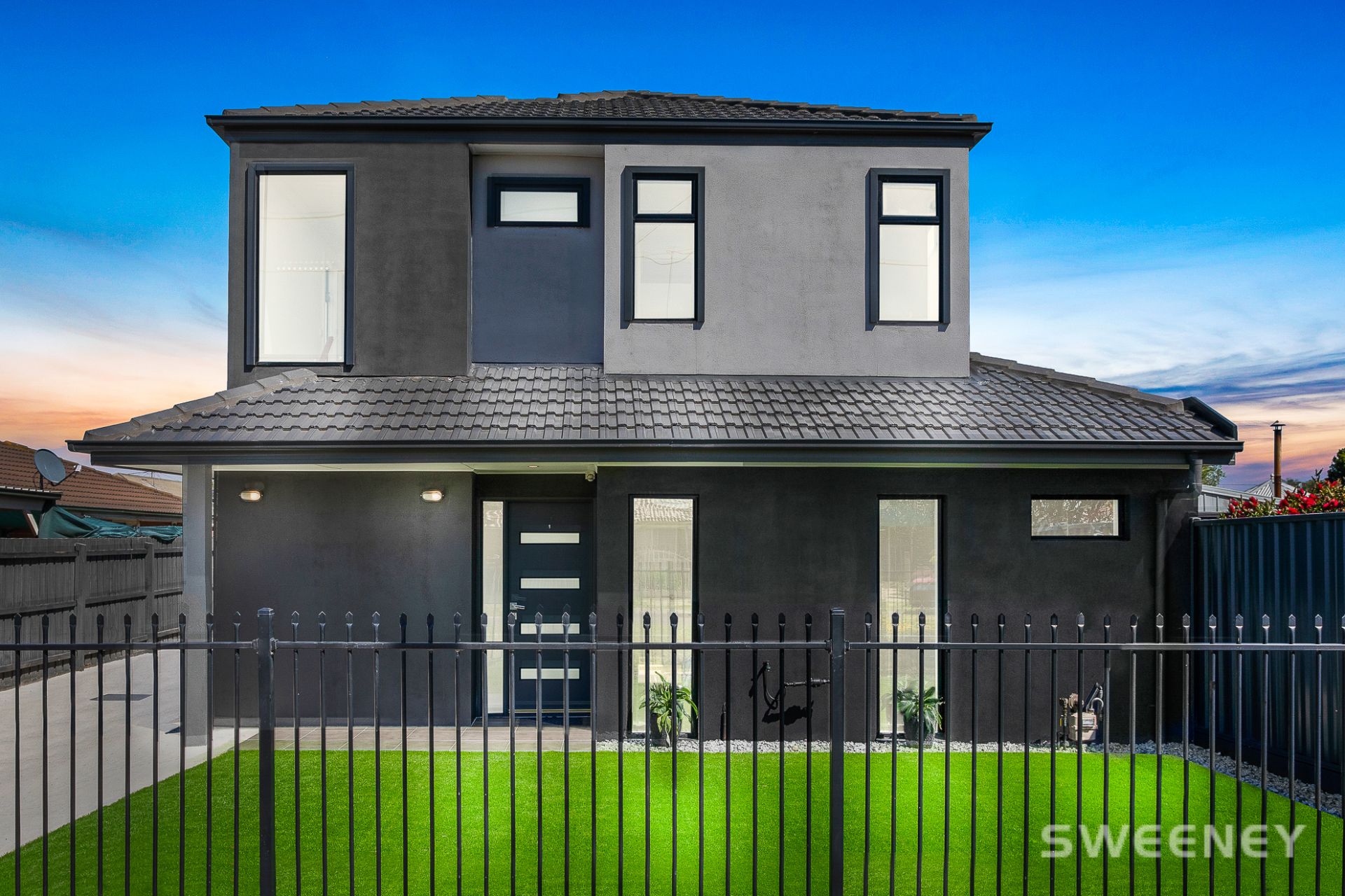 1/12 Brennan Court, Altona Meadows - Thumbnail 2