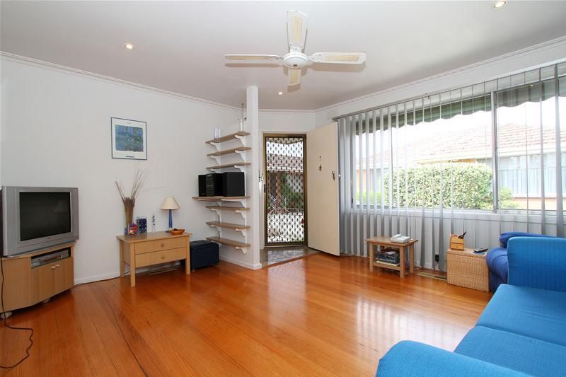 6/34 Kelsby Street, Reservoir